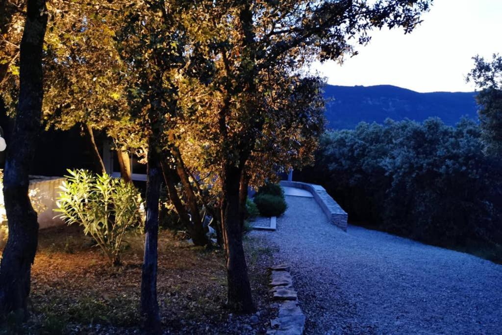 Gite Moderne En Drome Roche-Saint-Secret ภายนอก รูปภาพ